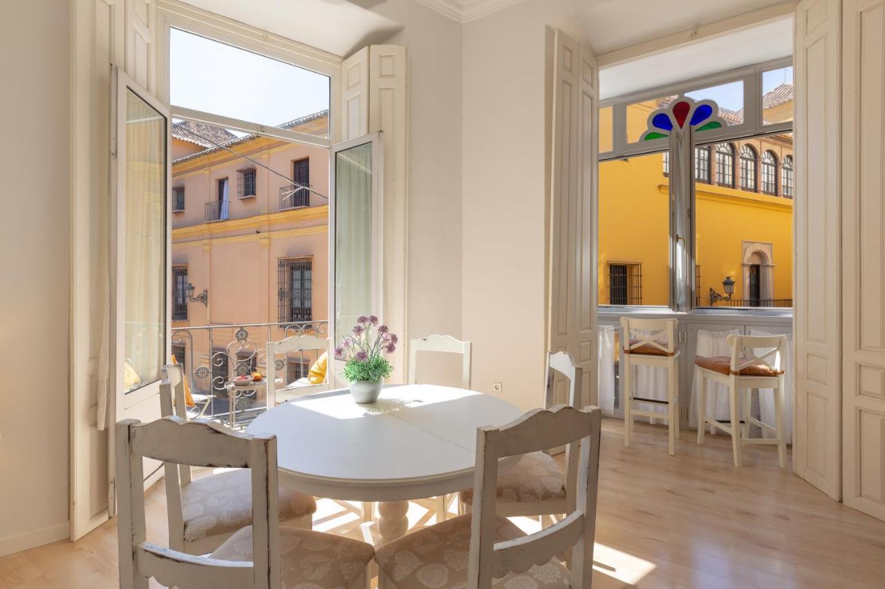 Luminoso Apartamento De Dos Habitaciones Con Vistas A Las Catedral Málaga Eksteriør billede