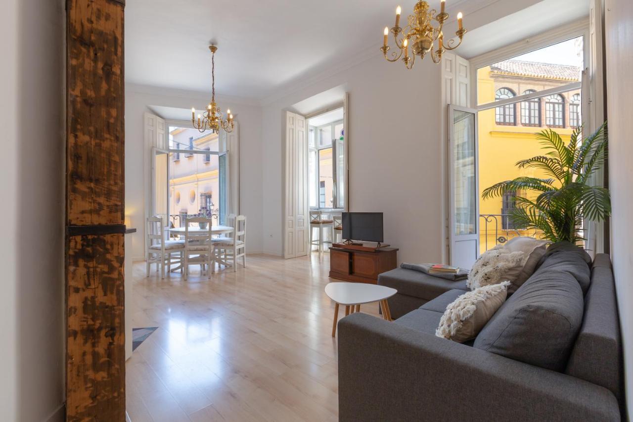 Luminoso Apartamento De Dos Habitaciones Con Vistas A Las Catedral Málaga Eksteriør billede