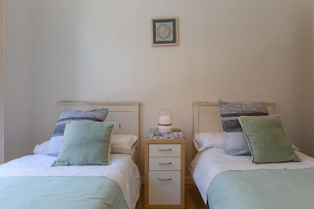 Luminoso Apartamento De Dos Habitaciones Con Vistas A Las Catedral Málaga Eksteriør billede